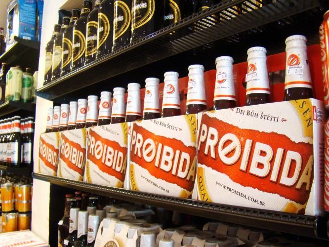 Cerveja Proibida — rótulo e produto da cerveja brasileira